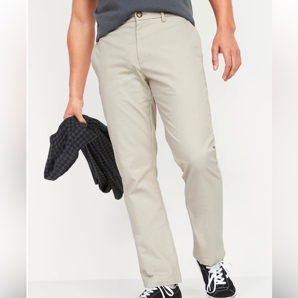 Old Navy Ultimate Slim Built-in Flex Khakis - Picture 1 of 7